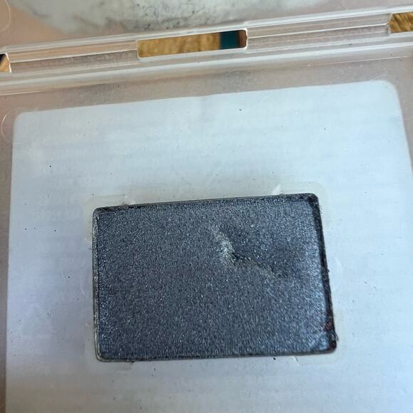 1 Mary Kay Mineral Eye Color - steel - NEW in plastic case has a dent - Picture 3 of 4